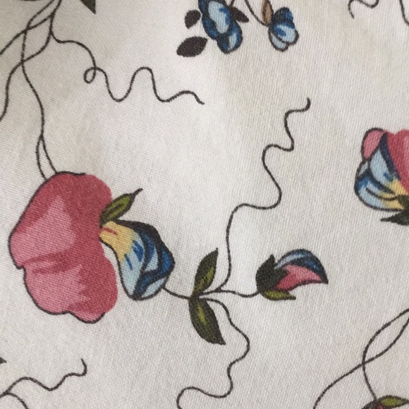 Meet your Posher, Mara - Picture 1 of 1